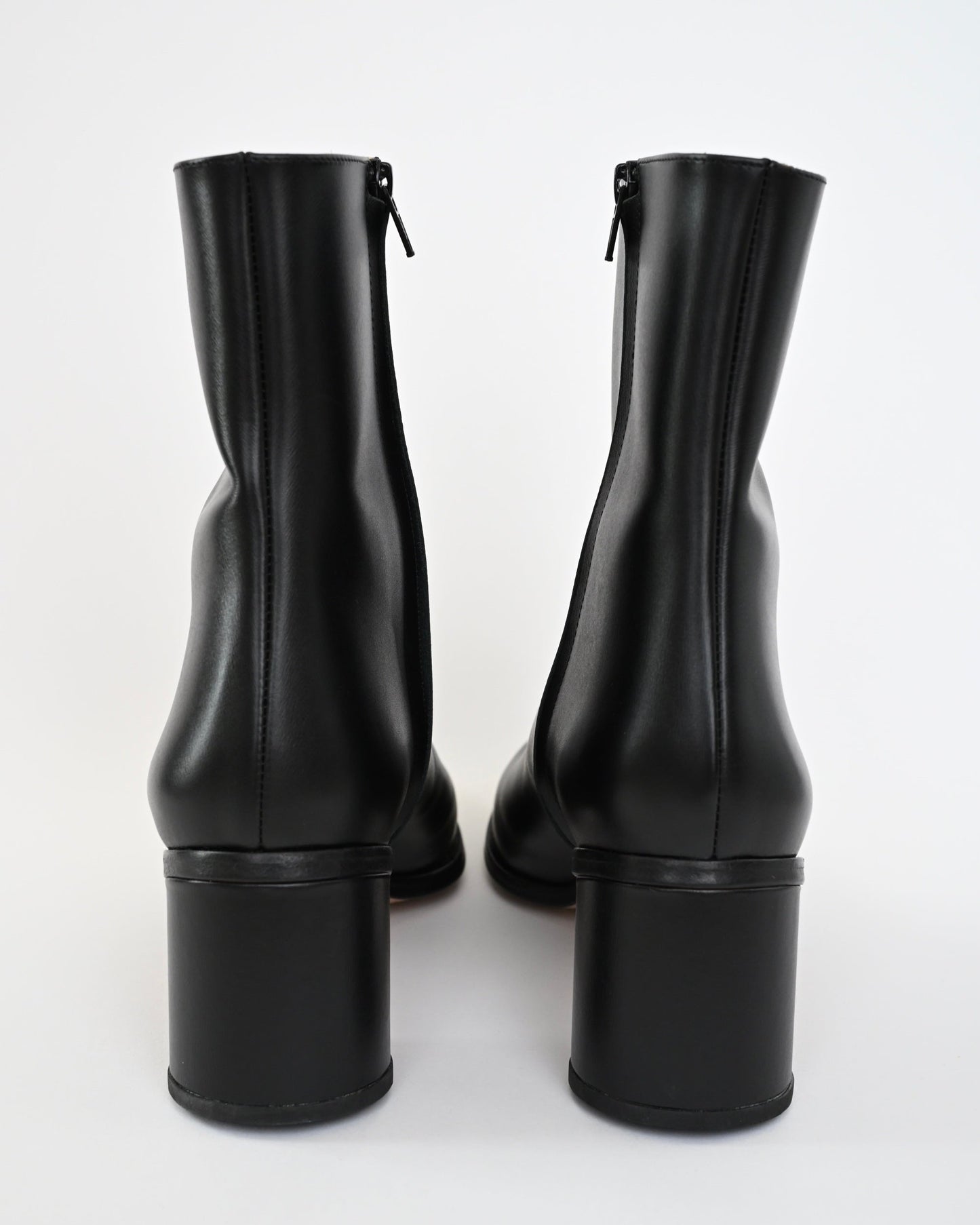 Marie - Center Seam Boots